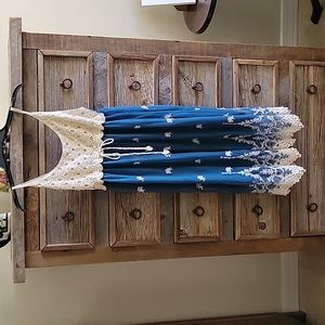 Elegant Blue and Cream Lace Dress